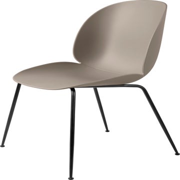 Chaise BEETLE Unupholstered avec pieds noir de Gubi, new beige
