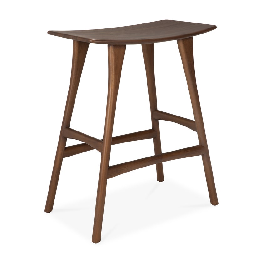 Tabouret de bar Osso - teck vernis - brun foncé de Ethnicraft, 57x33x80cm Tabouret de bar Osso - teck vernis - brun foncé de Ethnicraft, 57x33x80cm