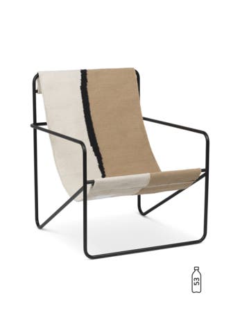 Fauteuil lounge DESERT de Ferm Living, Structure noire, Beige-Noir Fauteuil lounge DESERT de Ferm Living, Structure noire, Beige-Noir