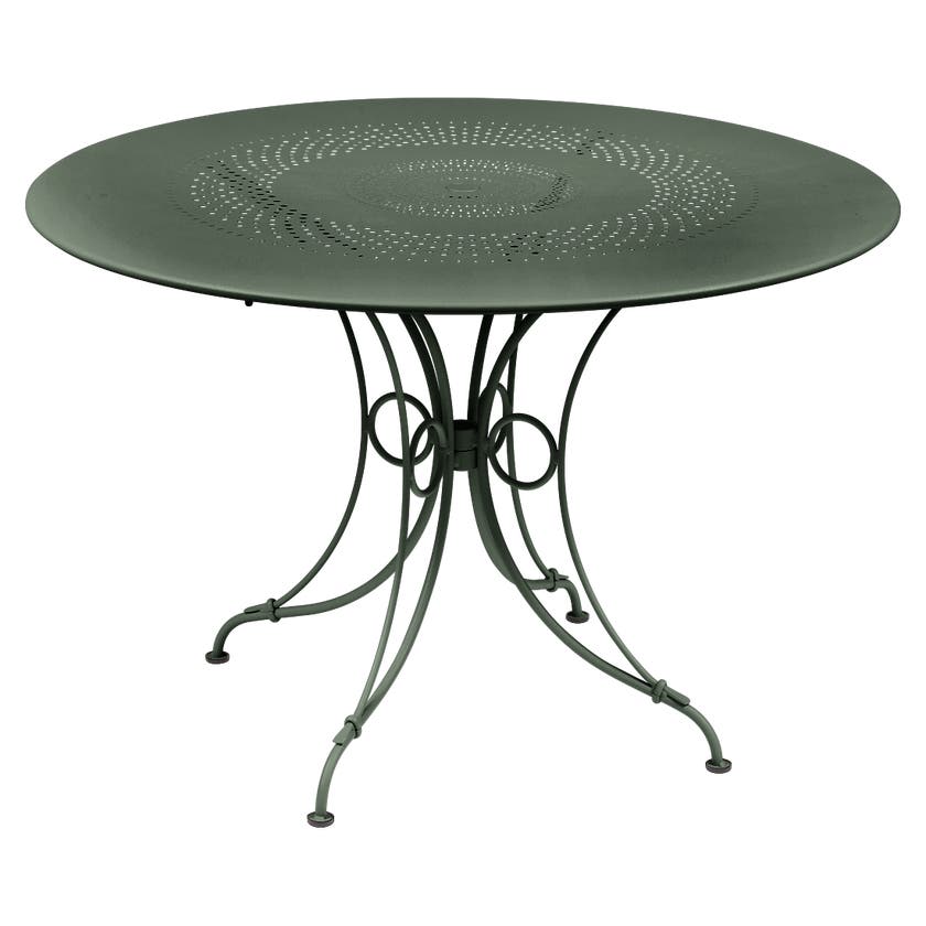 Table 1900 de Fermob D.117 Romarin Table 1900 de Fermob D.117 Romarin