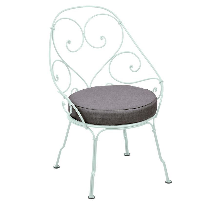 Fauteuil CABRIOLET de Fermob, coussin gris graphite, Menthe glaciale Fauteuil CABRIOLET de Fermob, coussin gris graphite, Menthe glaciale