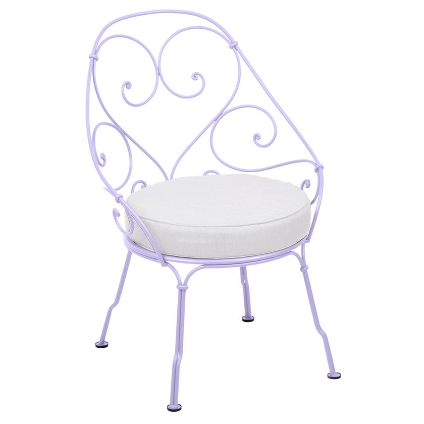 Fauteuil CABRIOLET de Fermob, Coussin Blanc grisé, Guimauve Fauteuil CABRIOLET de Fermob, Coussin Blanc grisé, Guimauve