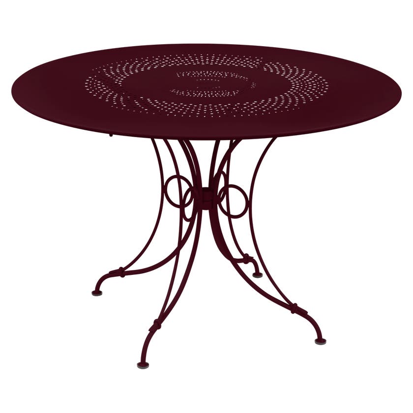 Table 1900 de Fermob D. 117, Cerise noire Table 1900 de Fermob D. 117, Cerise noire