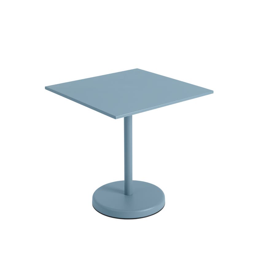 Table de café LINEAR STEEL de Muuto, 70 x 70 cm, Bleu pâle Table de café LINEAR STEEL de Muuto, 70 x 70 cm, Bleu pâle