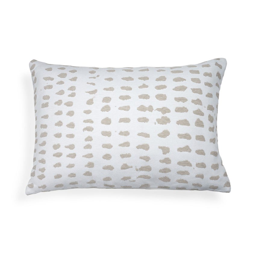 Coussin extérieur White Dots d'Ethnicraft Accessories, 55 x 35 cm Coussin extérieur White Dots d'Ethnicraft Accessories, 55 x 35 cm