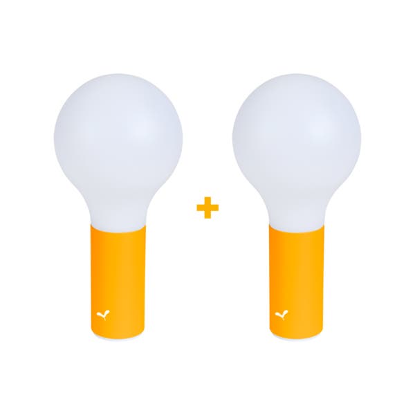 Lot de 2 lampes APLO de Fermob, Miel Lot de 2 lampes APLO de Fermob, Miel