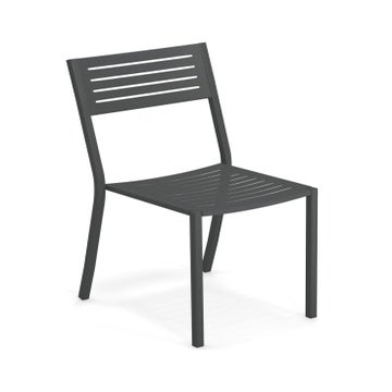 Chaise SEGNO de Emu, Fer ancien