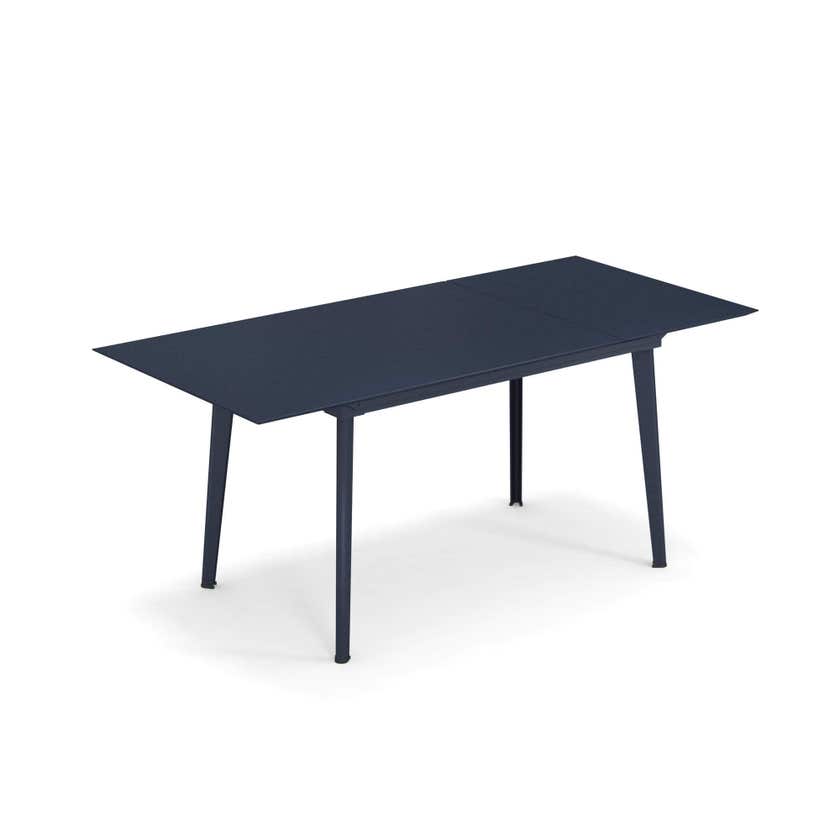 Table extensible PLUS4 BALCONY de Emu, 120/172 x 80 cm, Bleu foncé Table extensible PLUS4 BALCONY de Emu, 120/172 x 80 cm, Bleu foncé