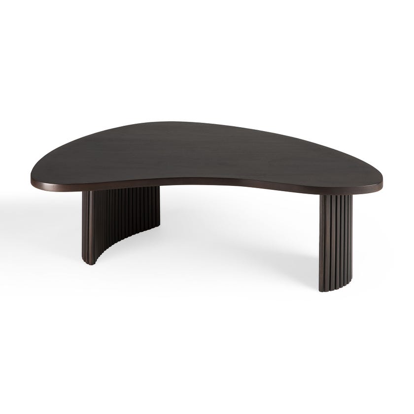 Table basse Boomerang d'Ethnicraft en acajou, 85 x 77 cm, Brun foncé Table basse Boomerang d'Ethnicraft en acajou, 85 x 77 cm, Brun foncé