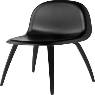 Chaise 3D de Gubi, Assise et base en hêtre teinté noir laqué semi mat