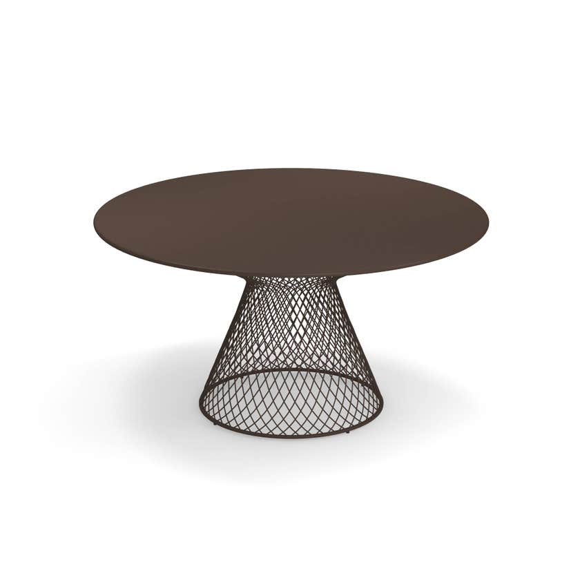 Table ronde COMO de Emu, Marron d'Inde Table ronde COMO de Emu, Marron d'Inde