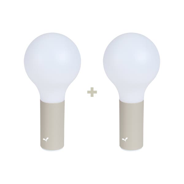 Lot de 2 lampes APLO de Fermob, Gris argile Lot de 2 lampes APLO de Fermob, Gris argile