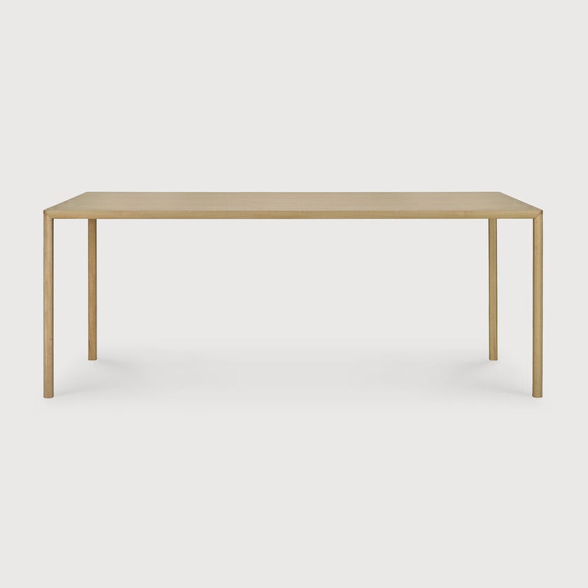 Table AIR en chêne d'Ethnicraft, 200 cm Table AIR en chêne d'Ethnicraft, 200 cm