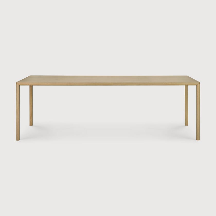 Table AIR en chêne d'Ethnicraft, 240 cm Table AIR en chêne d'Ethnicraft, 240 cm