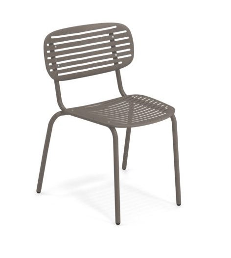 Chaise MOM de Emu, Sable Chaise MOM de Emu, Sable