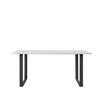 TABLE 70/70 DE MUUTO, 225 X 90 CM, BLANC ET NOIR