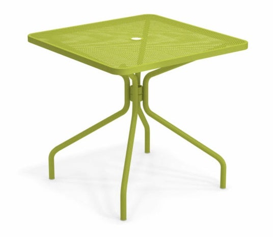 Table carrée CAMBI de Emu, 80 x 80 cm, Vert Table carrée CAMBI de Emu, 80 x 80 cm, Vert