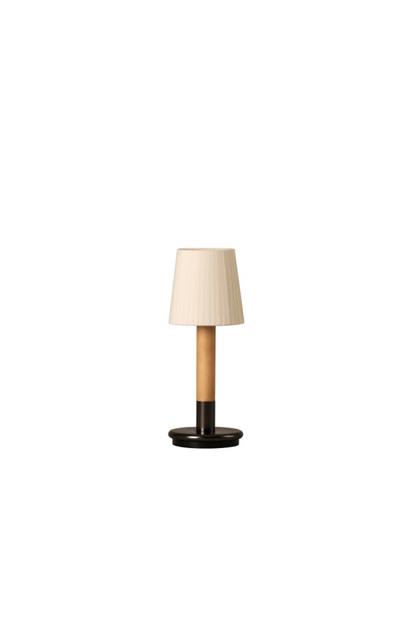 Lampe à poser BÁSICA MÍNIMA BATERÍA Ruban Naturel Lampe à poser BÁSICA MÍNIMA BATERÍA Ruban Naturel