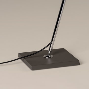 Lampe à poser GIRA Métal Chromé