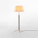 Lampadaire PIE DE SALÓN Métal Laiton / Parchemin Beige