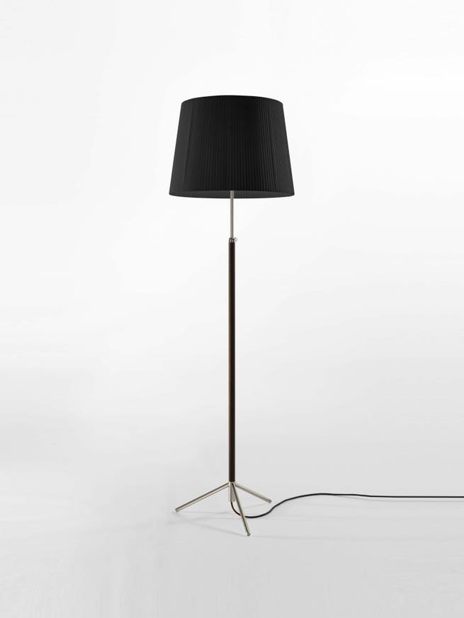 Lampadaire PIE DE SALÓN Métal Chromé / Ruban Noir Lampadaire PIE DE SALÓN Métal Chromé / Ruban Noir