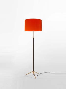 Lampadaire PIE DE SALÓN Métal Laiton / Ruban Rouge-Ambre Lampadaire PIE DE SALÓN Métal Laiton / Ruban Rouge-Ambre