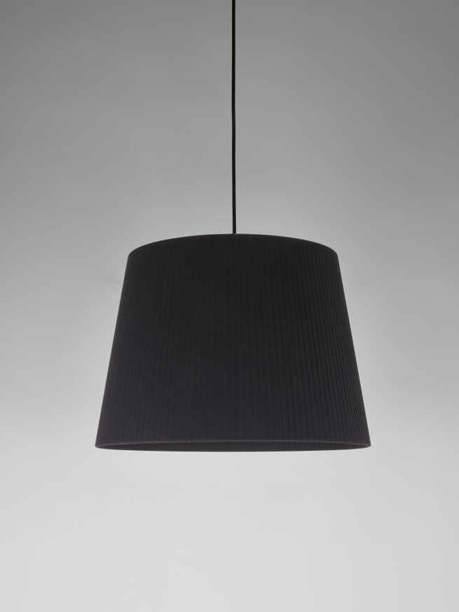Suspension SÍSÍSÍ CÓNICAS Ruban Noir / Métal Noir Suspension SÍSÍSÍ CÓNICAS Ruban Noir / Métal Noir