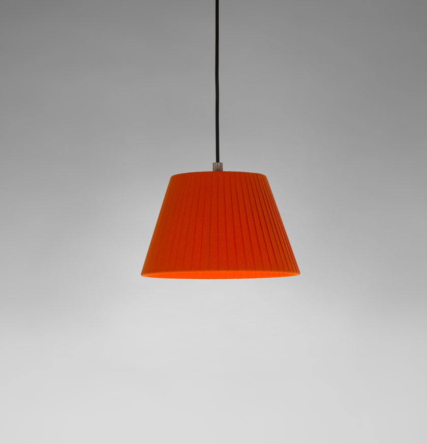 Suspension SÍSÍSÍ CÓNICAS Ruban Rouge-Ambre/Câble Noir - Canopée Métal Noir