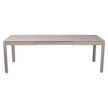 Table à allonges RIBAMBELLE de Fermob, 2 allonges, Muscade Table à allonges RIBAMBELLE de Fermob, 2 allonges, Muscade