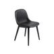 Chaise FIBER piétement bois, Cuir noir