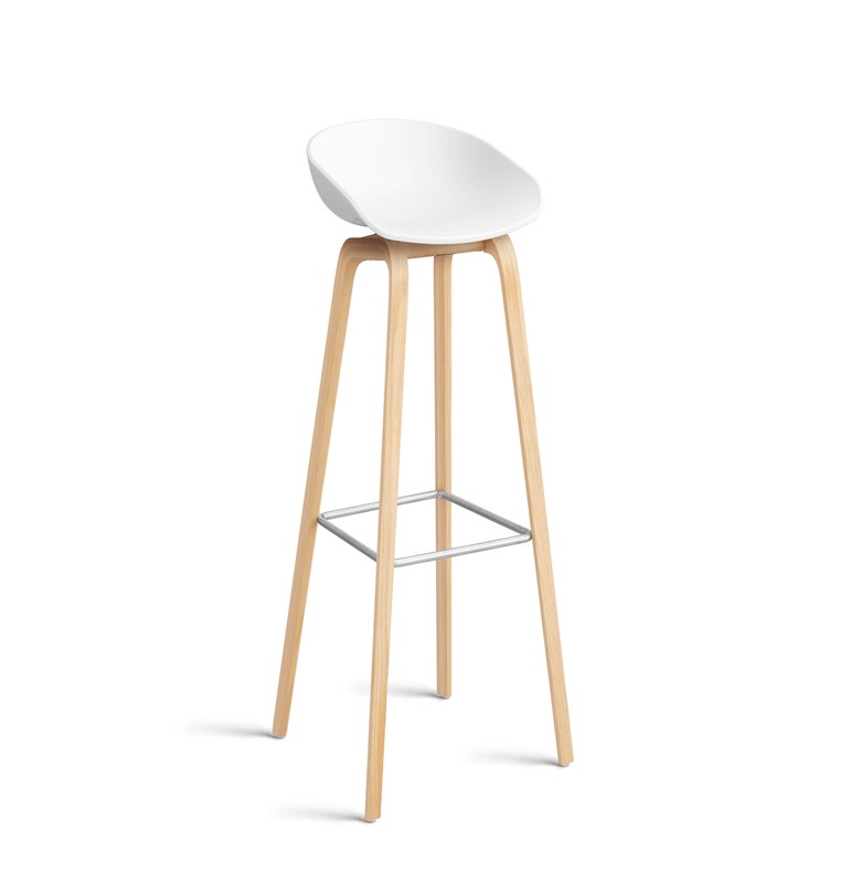Tabouret AAS32 HIGH de Hay, H.74, Pieds en chêne savonné, White 2.0