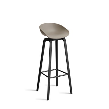 Tabouret AAS32 LOW de Hay, H. 64, Pieds en chêne noir, Repose-pieds noir, Khaki 2.0
