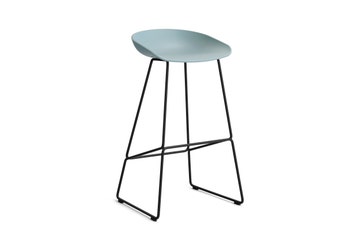 Tabouret de bar AAS38 HIGH de Hay, H.74 cm, Structure noire, Dusty blue 2.0 Tabouret de bar AAS38 HIGH de Hay, H.74 cm, Structure noire, Dusty blue 2.0