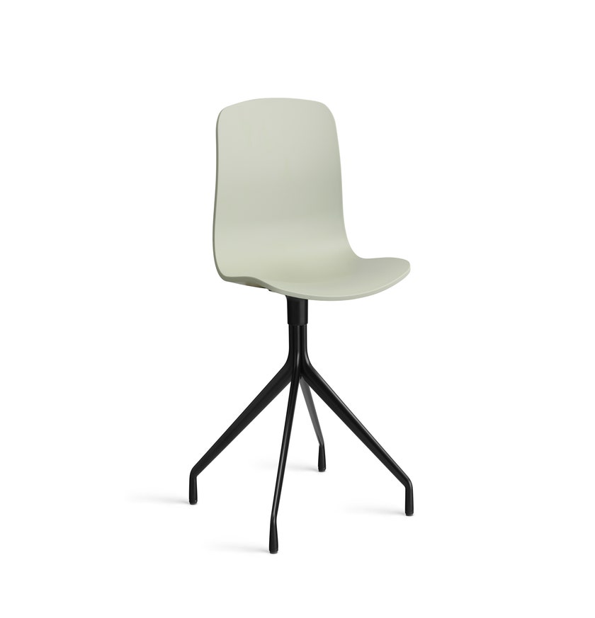 Chaise AAC10 de Hay, Piétement en aluminium teinté noir, Pastel green 2.0