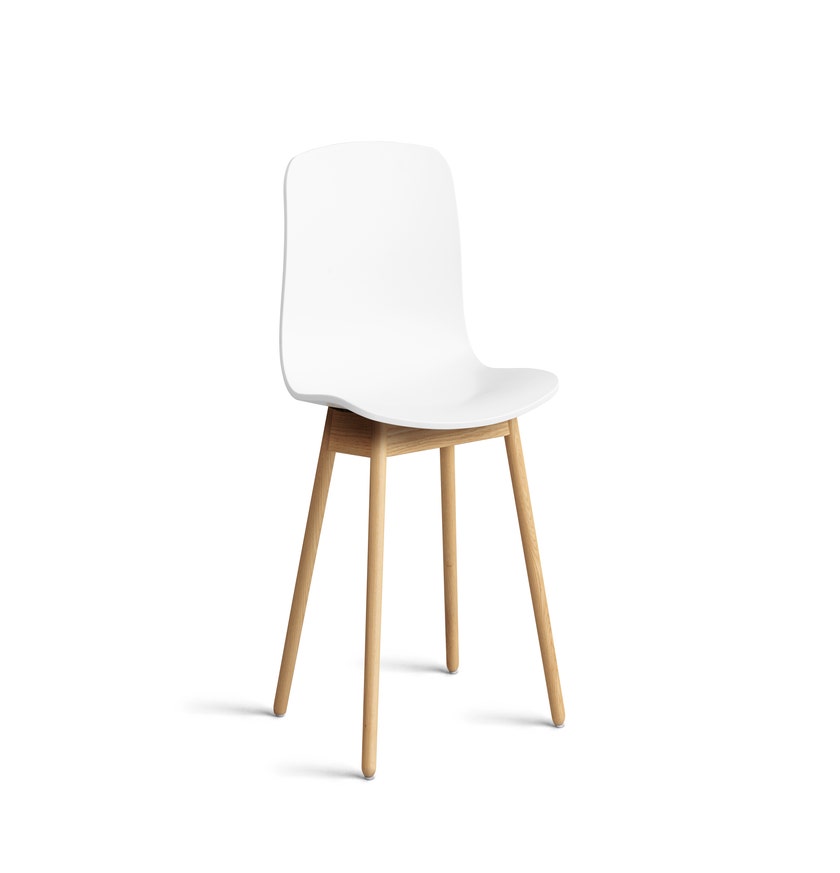 Chaise AAC12 de Hay, Piètement en chêne vernis naturel, White 2.0