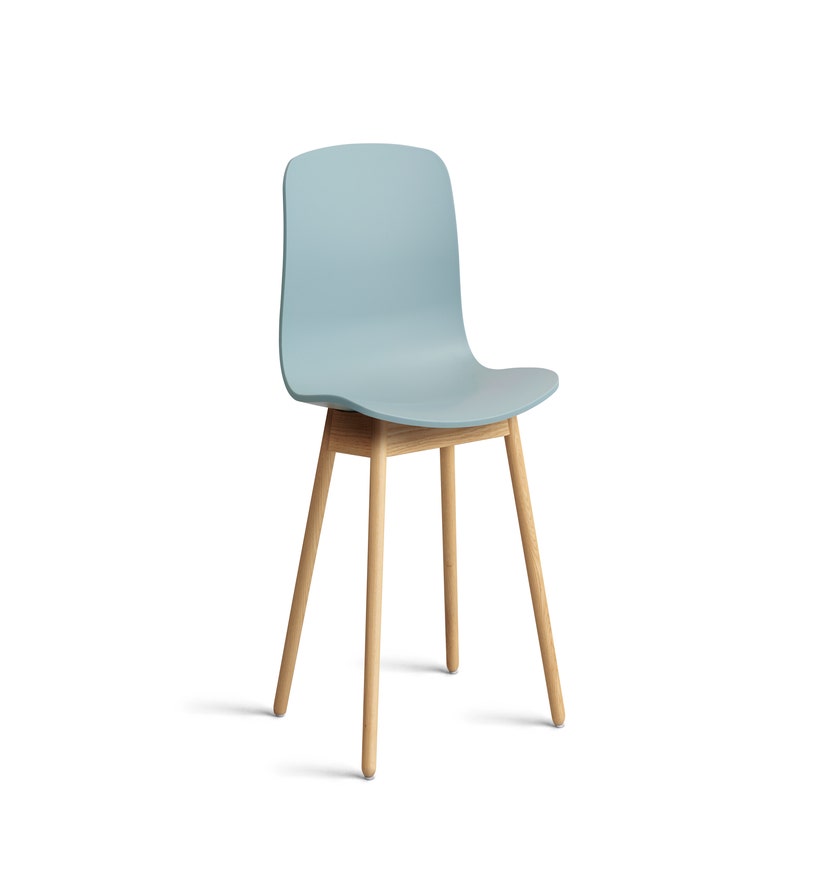 Chaise AAC12 de Hay, Piètement en chêne vernis naturel, Dusty blue 2.0