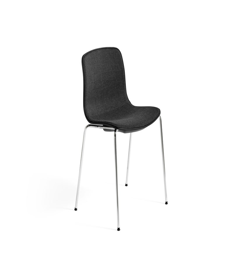 Chaise AAC16 de HAY, Piétement acier chromé, Black 2.0, Rrevêtement tissu Remix 173