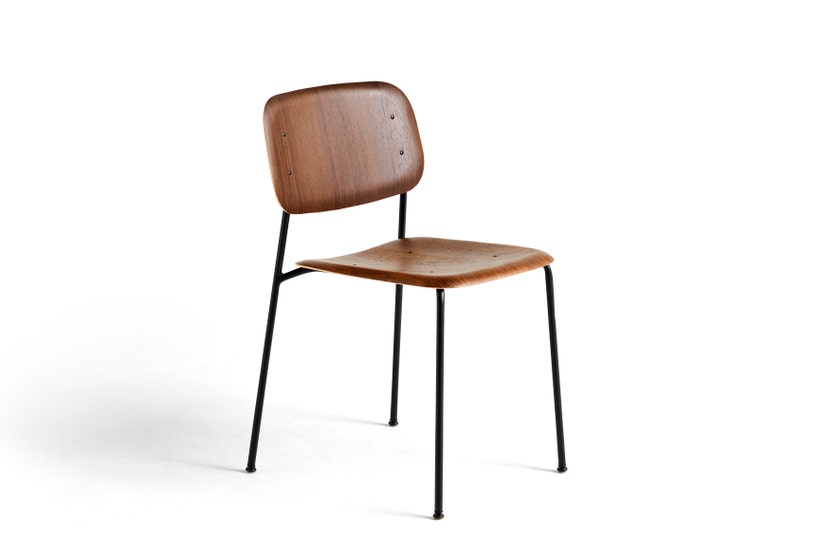Chaise SOFT EDGE 40 de Hay, Structure noire, Assise smoke Chaise SOFT EDGE 40 de Hay, Structure noire, Assise smoke