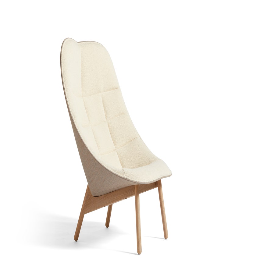 Fauteuil lounge UCHIWA QUILT de Hay, Pieds en chêne vernis naturel, Flamiber cream A5 / Canvas 244