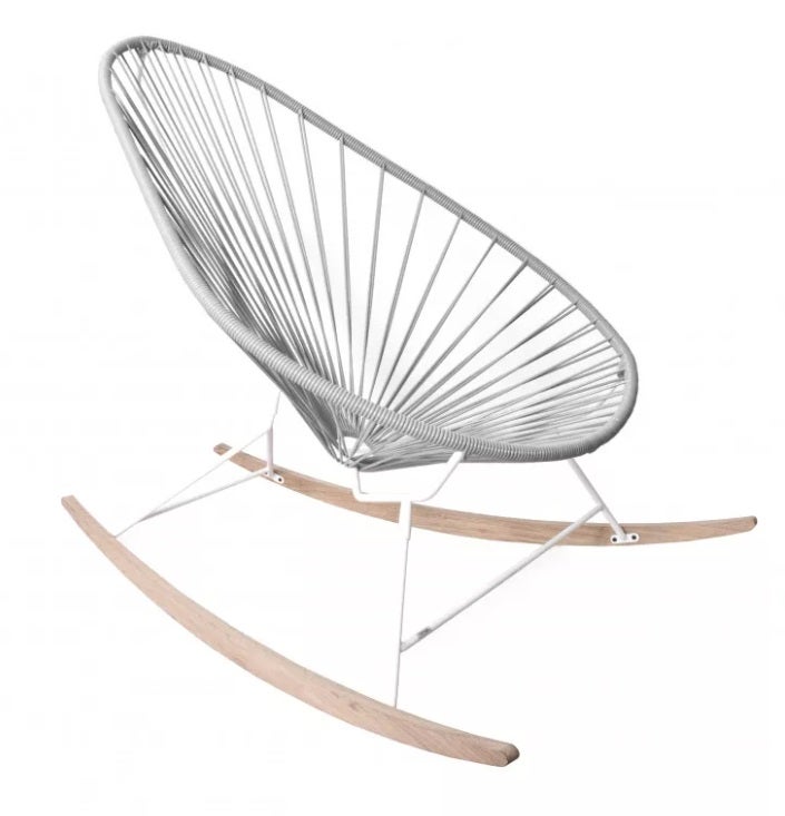 Fauteuil à bascule ACAPULCO de Boqa avec ski bois, Structure blanche, Gris silex Fauteuil à bascule ACAPULCO de Boqa avec ski bois, Structure blanche, Gris silex