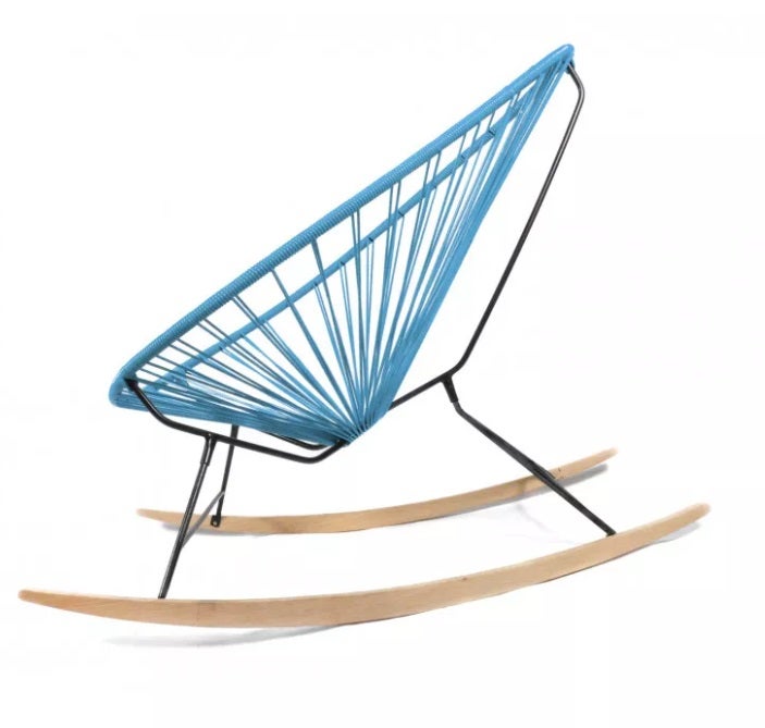 Fauteuil à bascule ACAPULCO de Boqa avec ski bois, Structure noire, Bleu fjord Fauteuil à bascule ACAPULCO de Boqa avec ski bois, Structure noire, Bleu fjord
