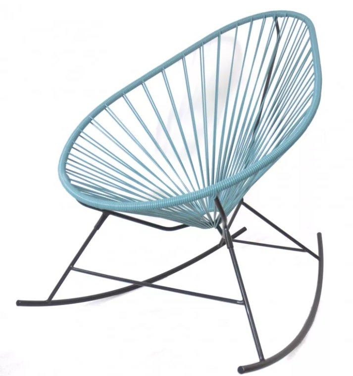 Fauteuil à bascule ACAPULCO de Boqa avec structure noire, Bleu fjord Fauteuil à bascule ACAPULCO de Boqa avec structure noire, Bleu fjord