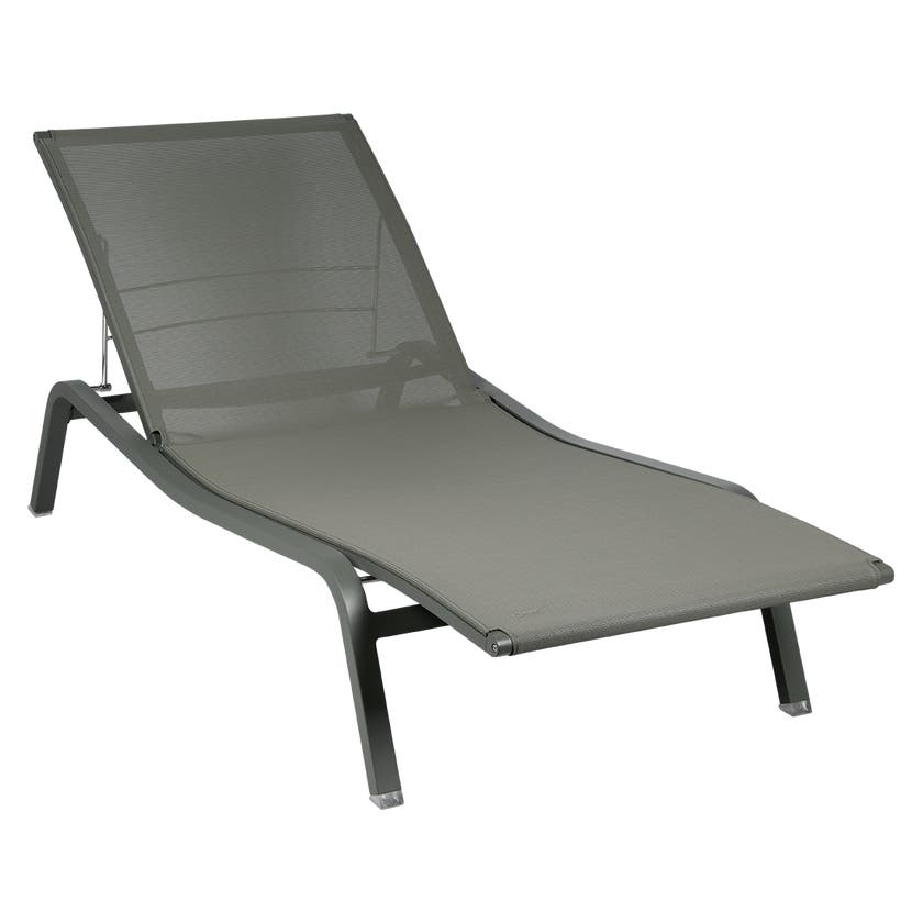 Bain de soleil ALIZÉ de Fermob, Romarin Stéréo Bain de soleil ALIZÉ de Fermob, Romarin Stéréo