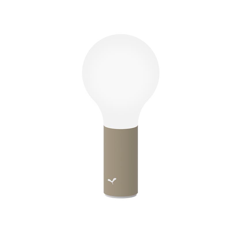Lampe APLO de Fermob, Muscade Lampe APLO de Fermob, Muscade