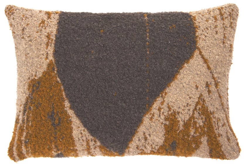 Coussin AVANA CHEVRON d'Ethnicraft Accessories, 60 x 40 cm, Taupe et beige Coussin AVANA CHEVRON d'Ethnicraft Accessories, 60 x 40 cm, Taupe et beige