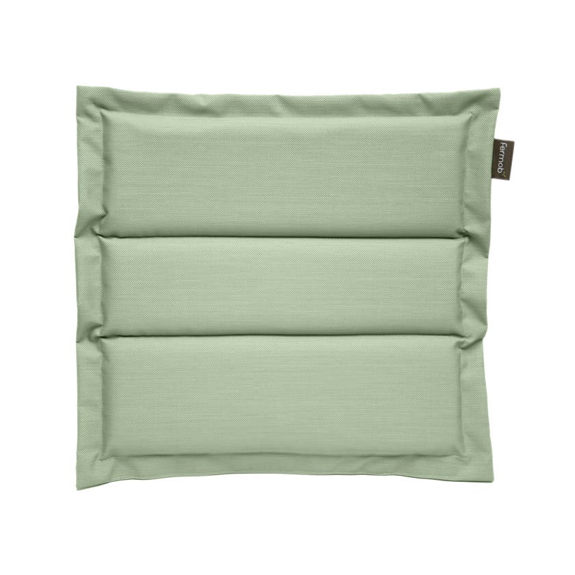 Galette assise LUXEMBOURG LES BASICS de Fermob, 37 x 41 cm, Vert amande Galette assise LUXEMBOURG LES BASICS de Fermob, 37 x 41 cm, Vert amande
