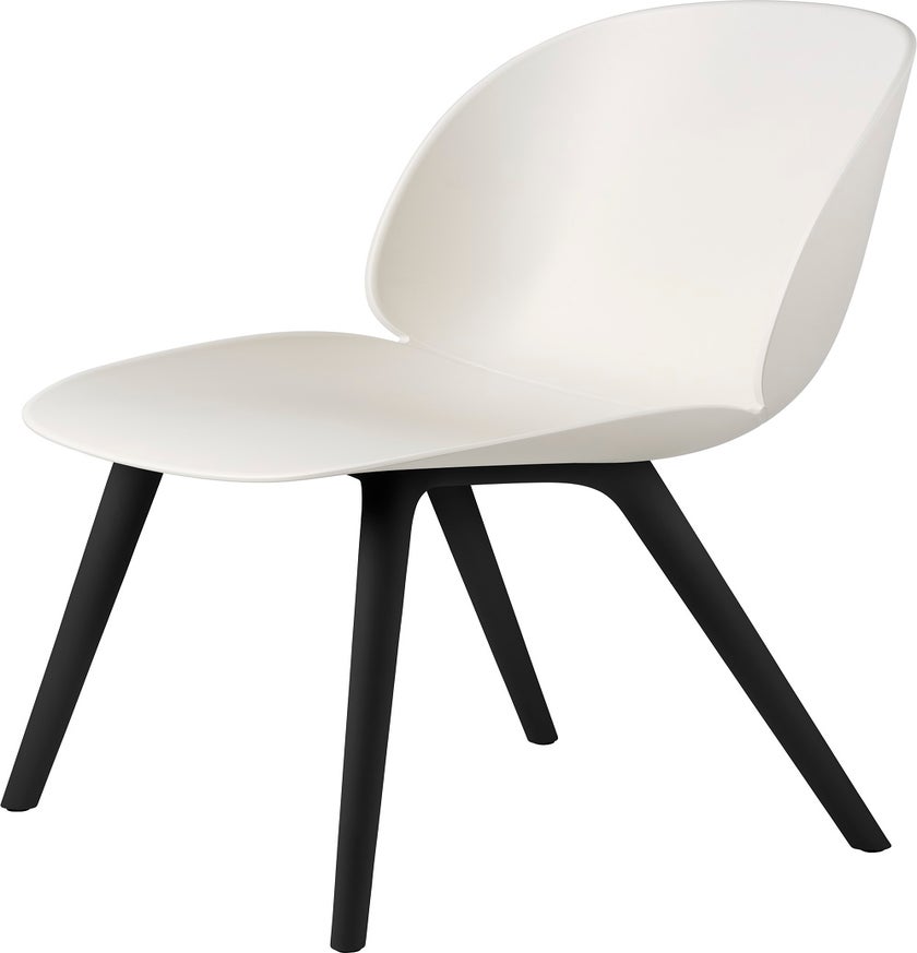 Chaise BEETLE unupholstered Plastic base de Gubi, Pieds noir, Assise Blanc albâtre
