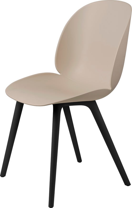 Chaise BEETLE unupholstered Plastic base de Gubi, Pieds noir, Assise beige Chaise BEETLE unupholstered Plastic base de Gubi, Pieds noir, Assise beige