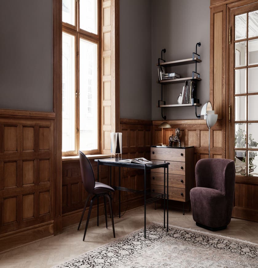 Lampadaire MULTI-LITE de Gubi, Noir