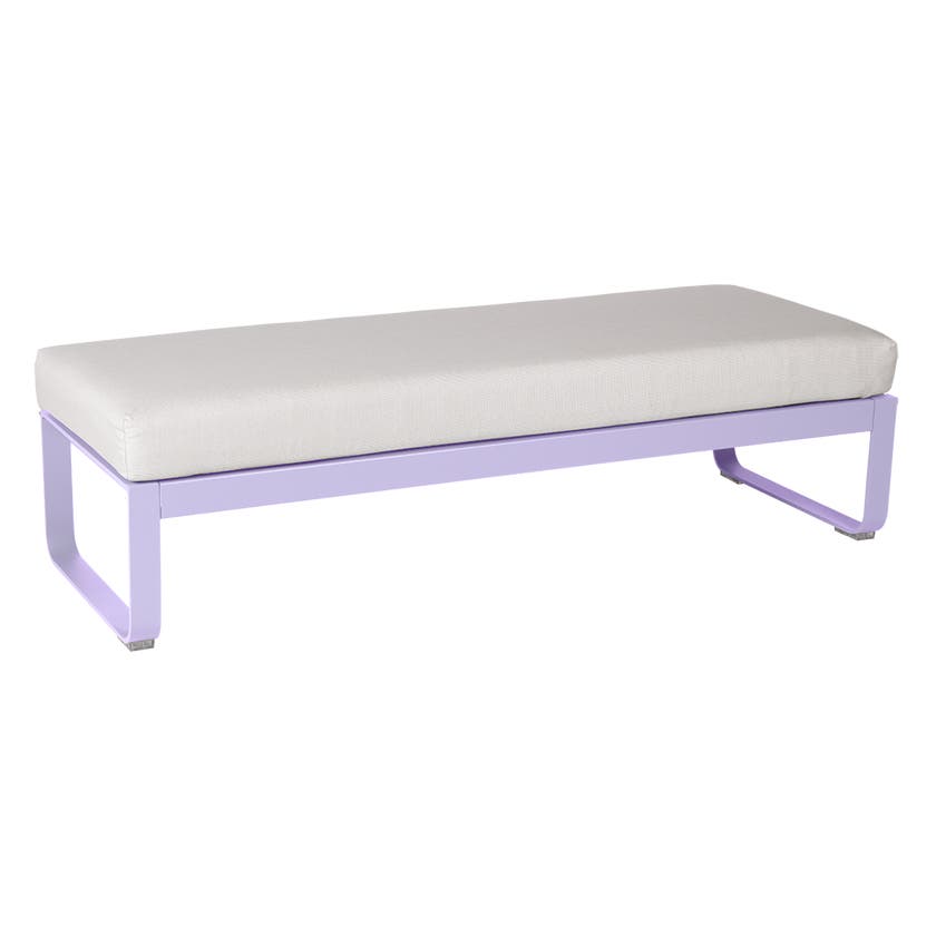 Banquette BELLEVIE 2 places de Fermob, Coussin Blanc grisé, Guimauve Banquette BELLEVIE 2 places de Fermob, Coussin Blanc grisé, Guimauve